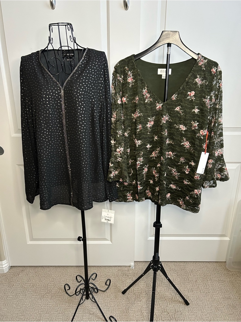 Elle Olive Green Floral V-Neck Blouse